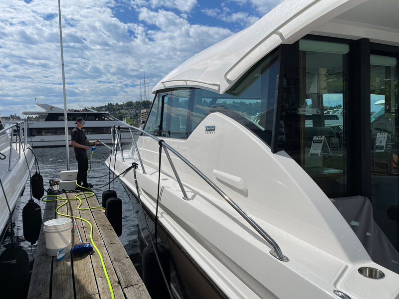Boat Detailing and cleaning Services